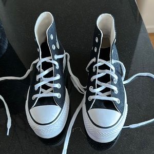 Platform Black Converse